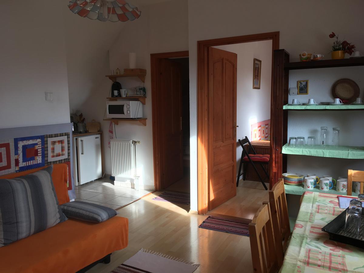 Bakonyi Apartmanhaz Epleny Exterior photo